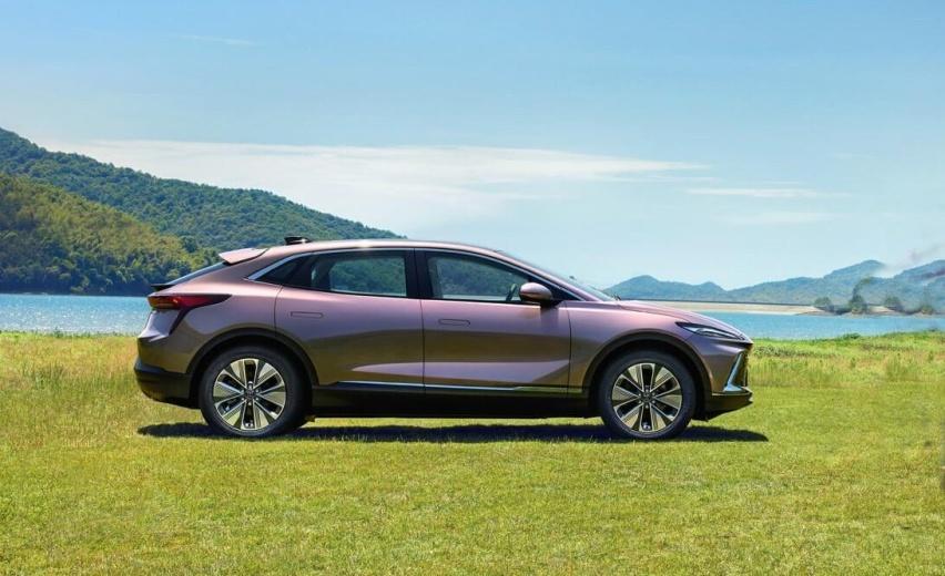 别克e4或e5哪一点最吸引你,别克E5车主真实感受和续航