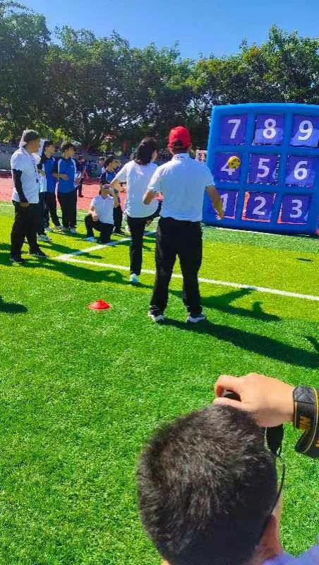 广东学校开幕式震撼全场,广东这所学校超硬核