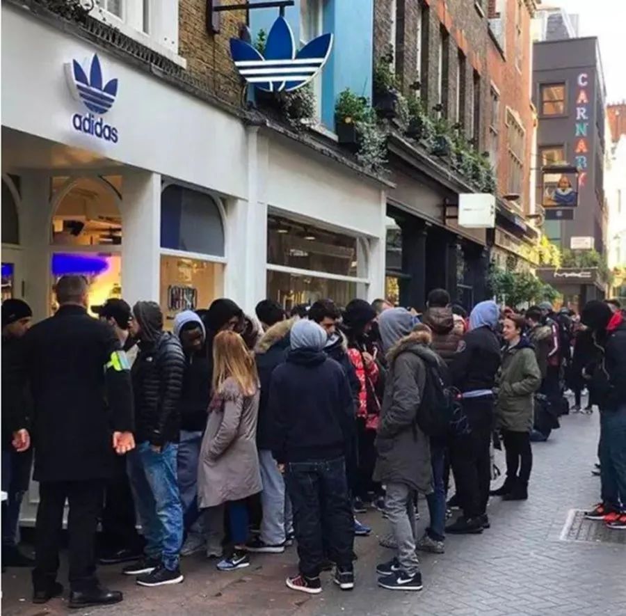 曾经的神鞋nmd,00后不可能知道的东西