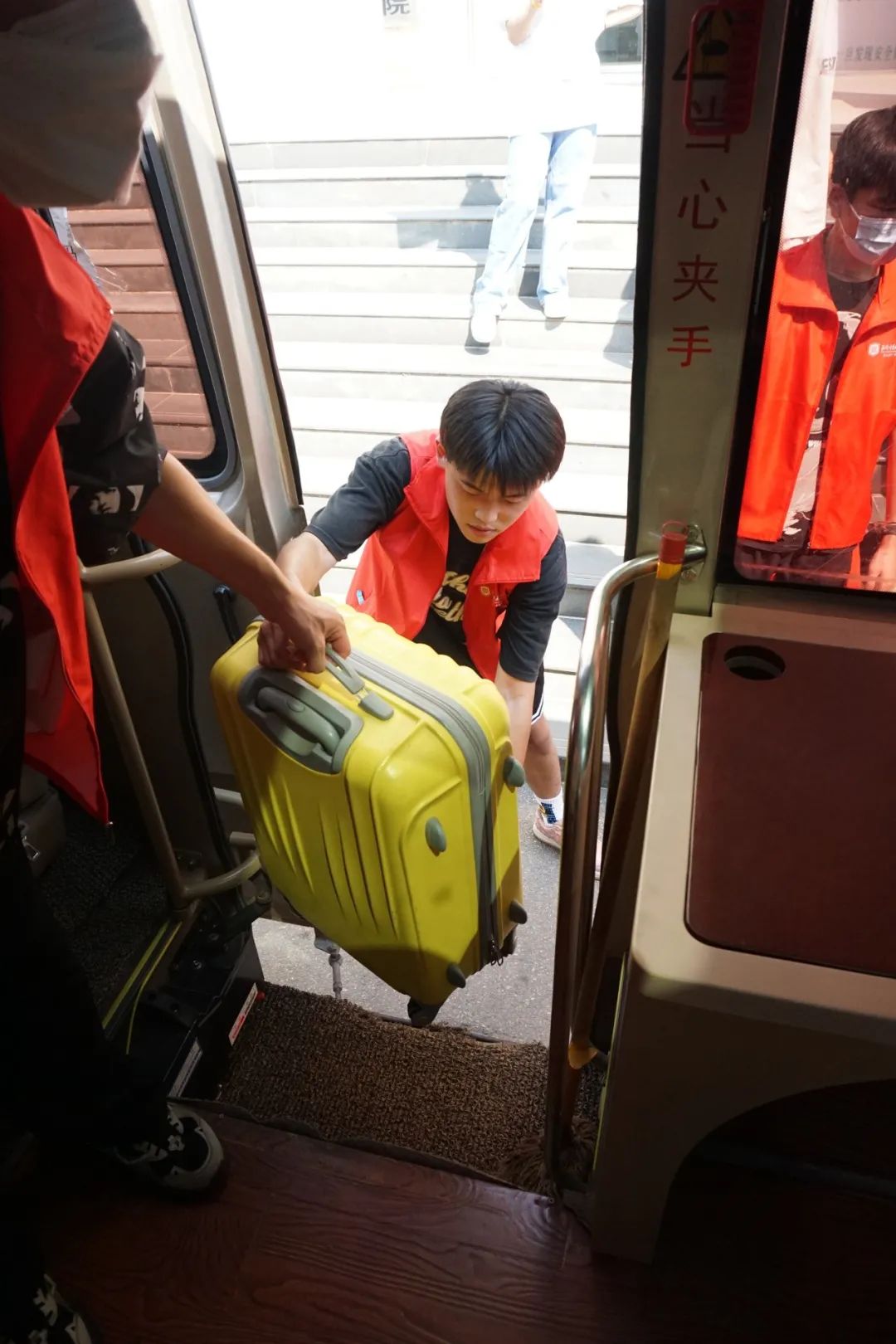 武汉商贸学院2022年新生开学时间,武汉商贸职业学院入学流程