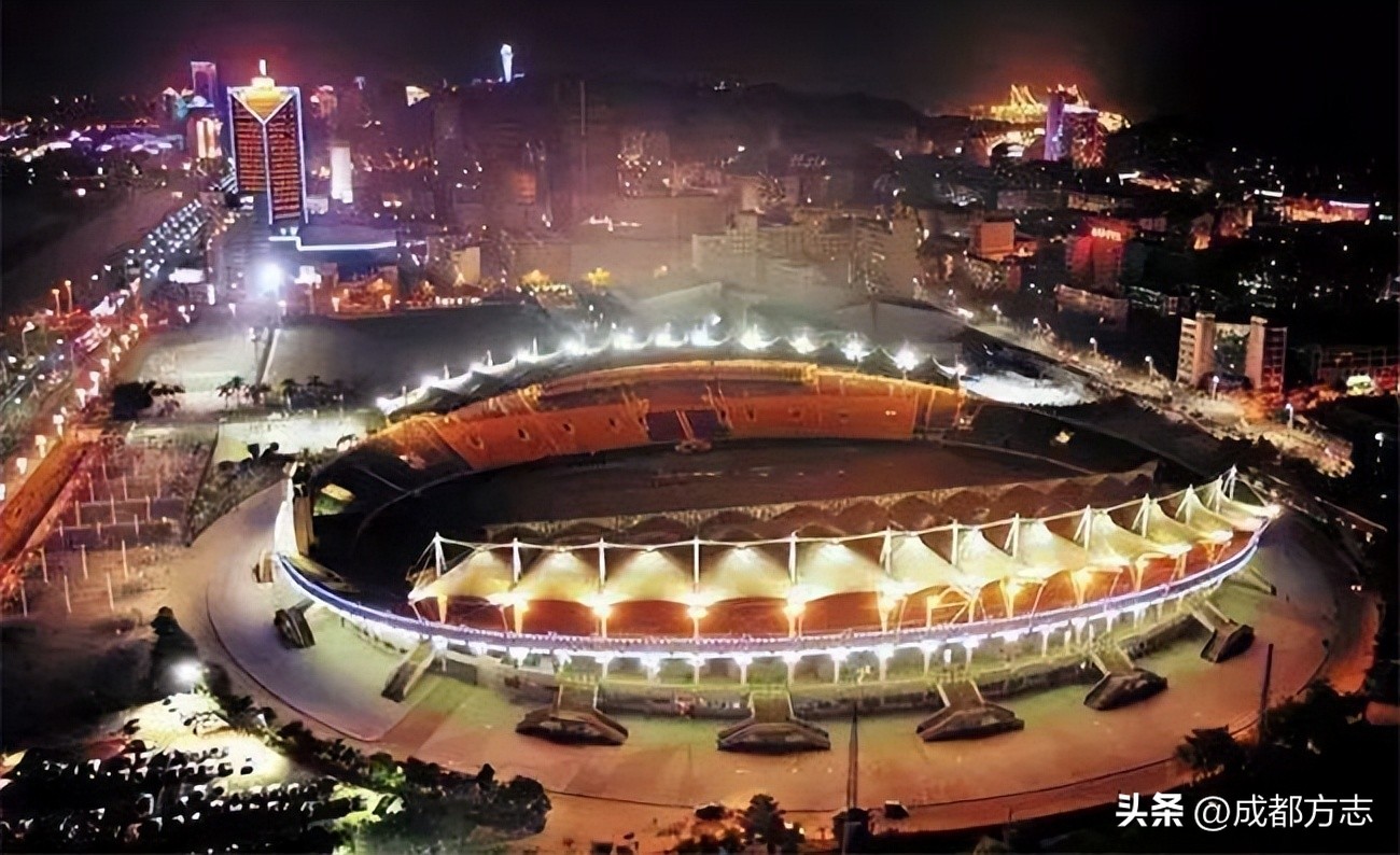 成都凤凰山足球空场,成都凤凰山足球赛回放