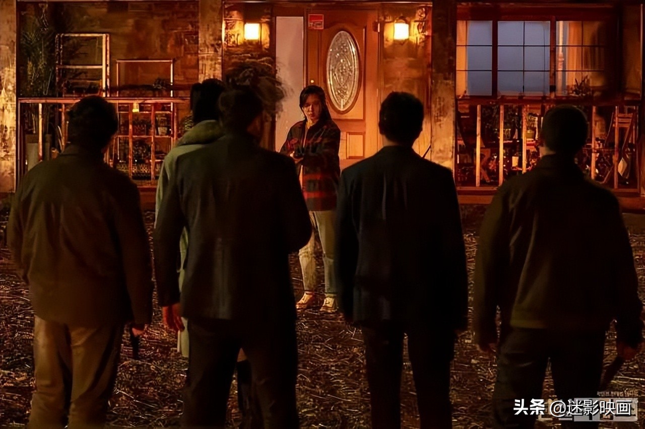 时隔四年才等来续集,韩国R级动作*片爽**,尺度够生猛,只能网盘见