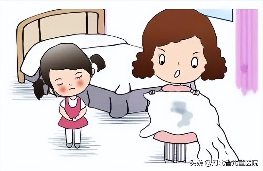 宝宝裤子总是湿湿的,三岁宝宝尿尿前裤子总是湿一点