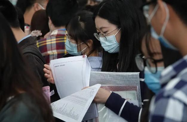 这届00后的简历真敢写,我是谷爱凌的朋友,面试官:巧了,我也是