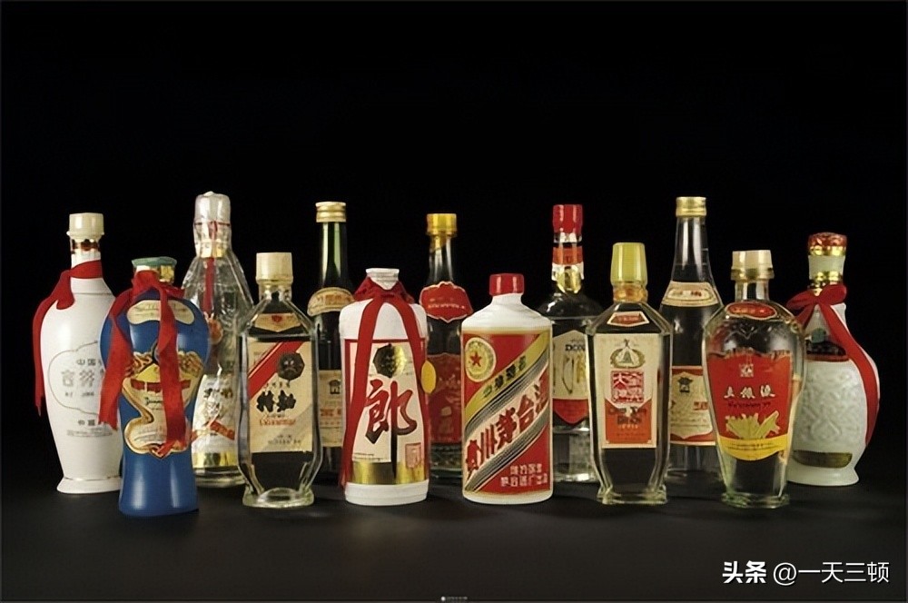 进口啤酒销量增加，为啥国产白酒销量减少？酒友：工业酒太多了！