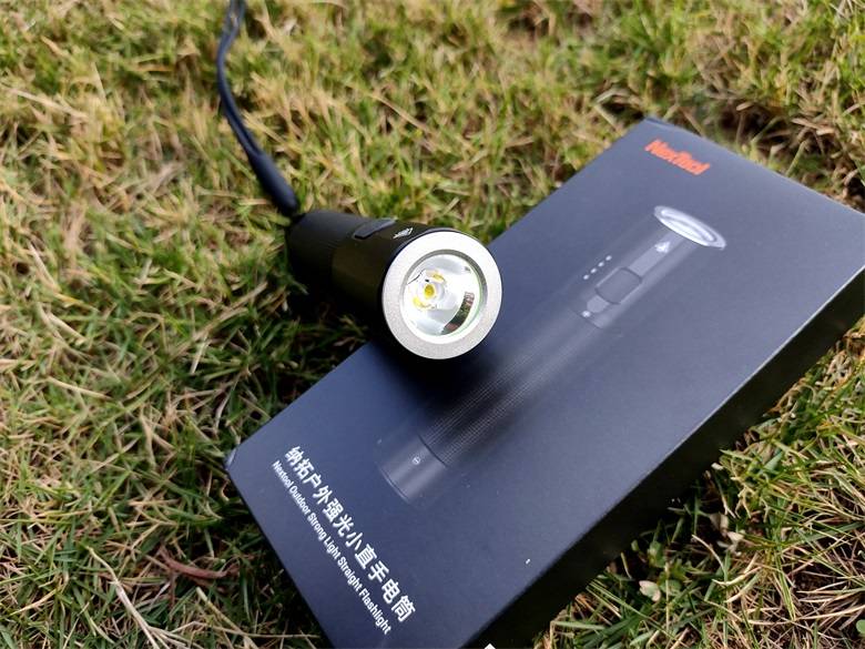 nextool纳拓多功能手电筒怎么拆解,纳拓户外六合一强光手电筒