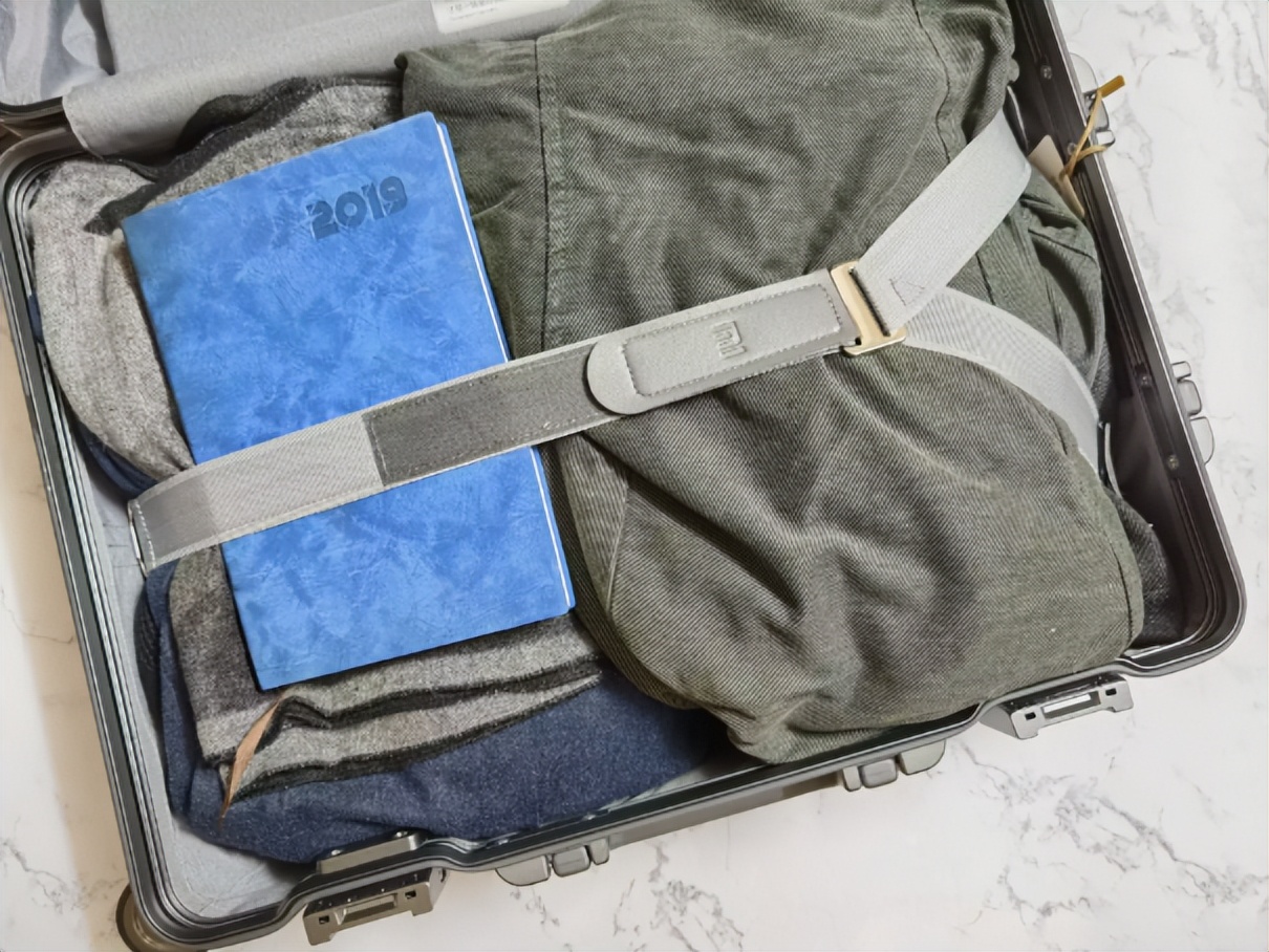 小米铝合金旅行箱评测,小米金属旅行箱2