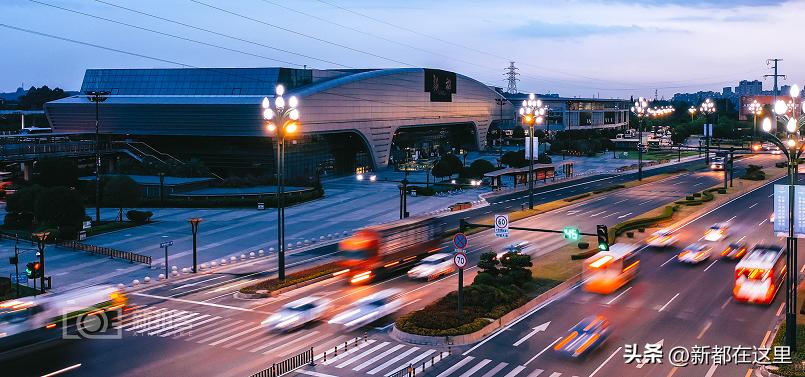 最低6.8折，在新都坐动车也能买“月票”了