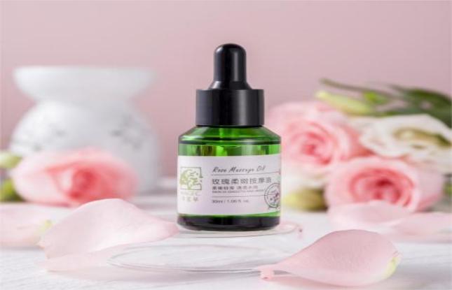 有皱纹的脸怎么才能消除,快速去除脸上皱纹的最有效方法