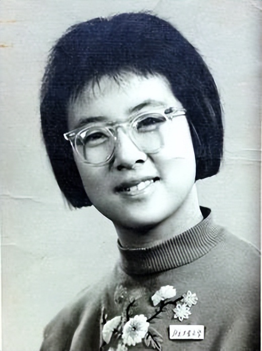 怀念黄帅，忆中国最著名小学生跌宕起伏的人生