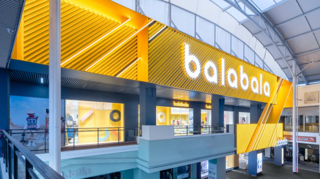 巴拉巴拉童装男童5-12岁潮流,巴拉巴拉童装与班尼路童装哪个好