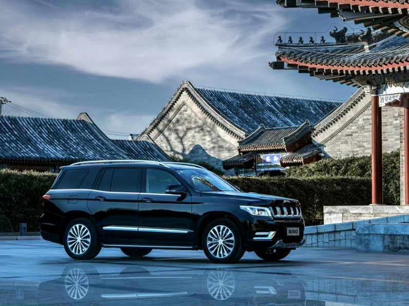 30万买17年奔驰glc值不值,30万左右的奔驰GLS二手车