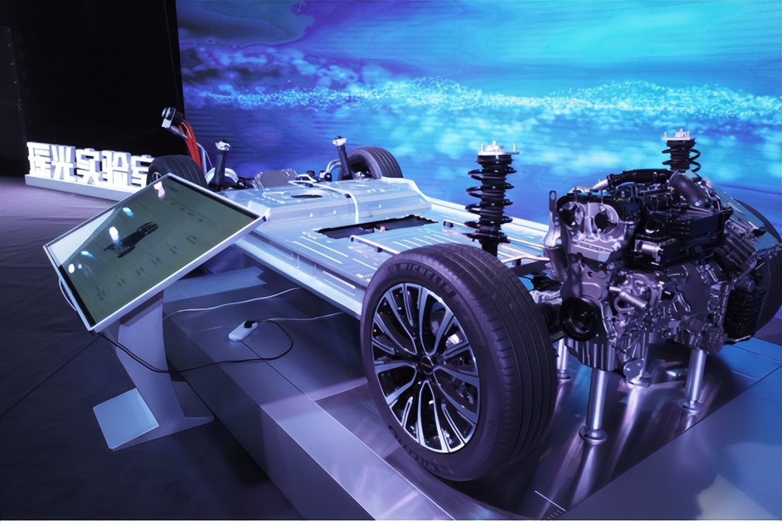 星途瑶光飞鱼版四驱优享底盘解析,舒适性能车底盘