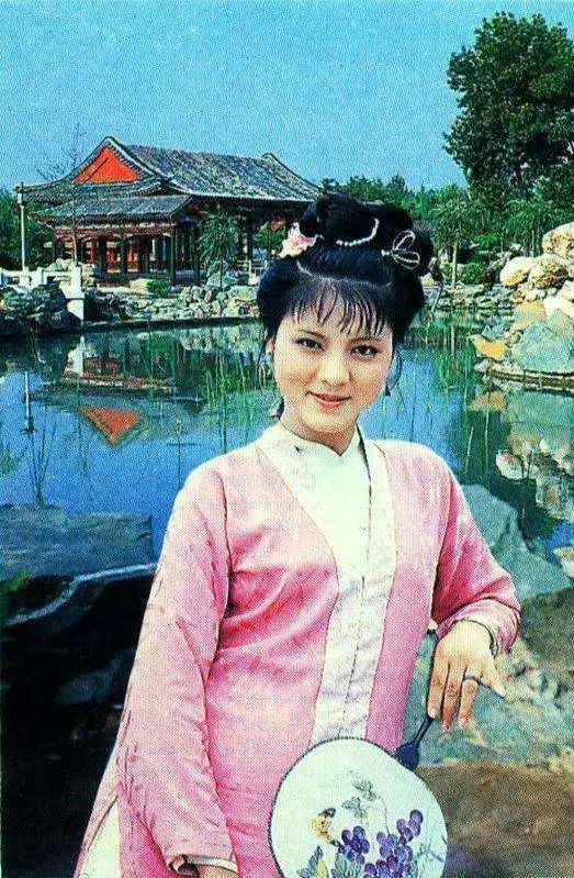 87版红楼梦绝美服饰,中国古典风色卡粉色系