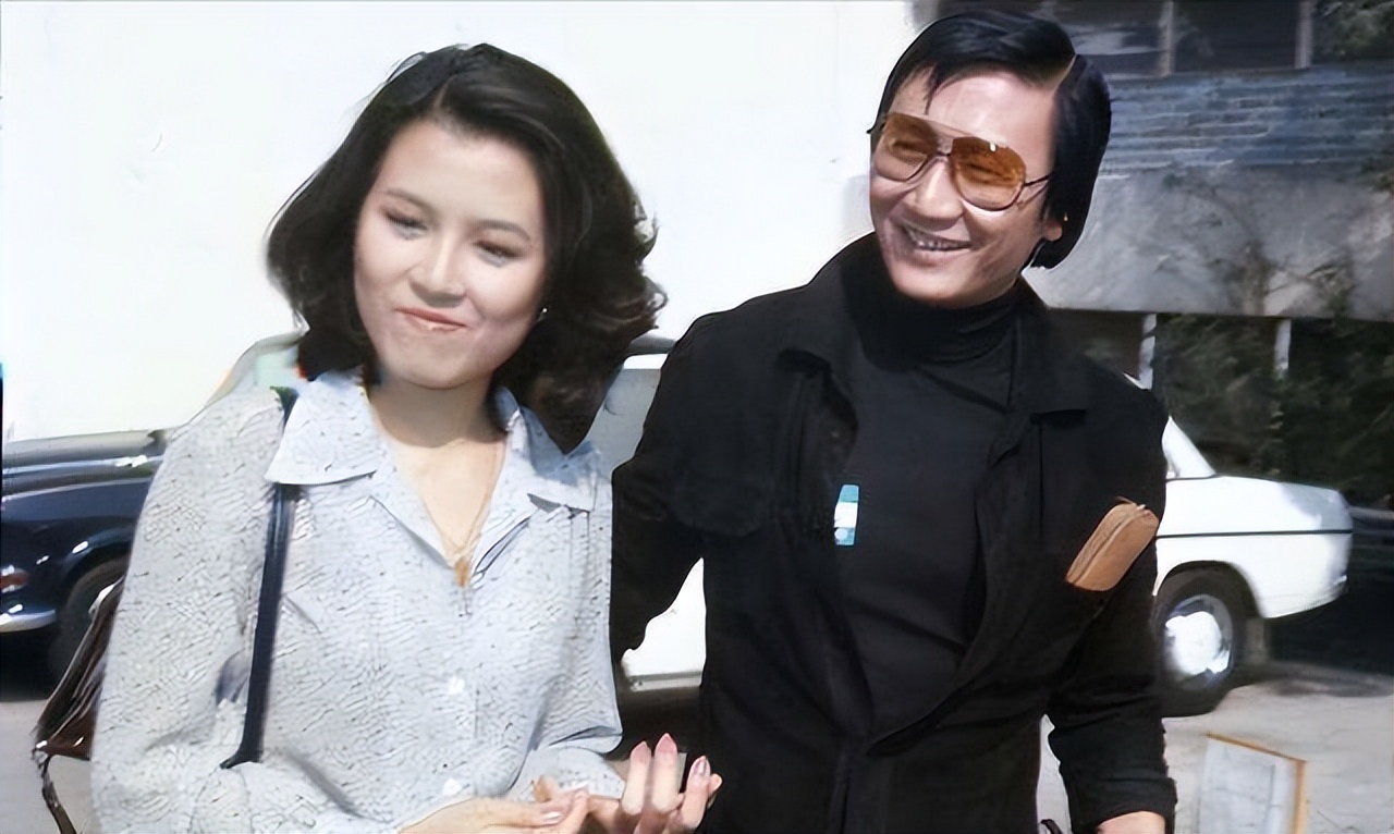 相差49岁的爷孙恋，12年后换回2000万分手费，coco这么做值吗？