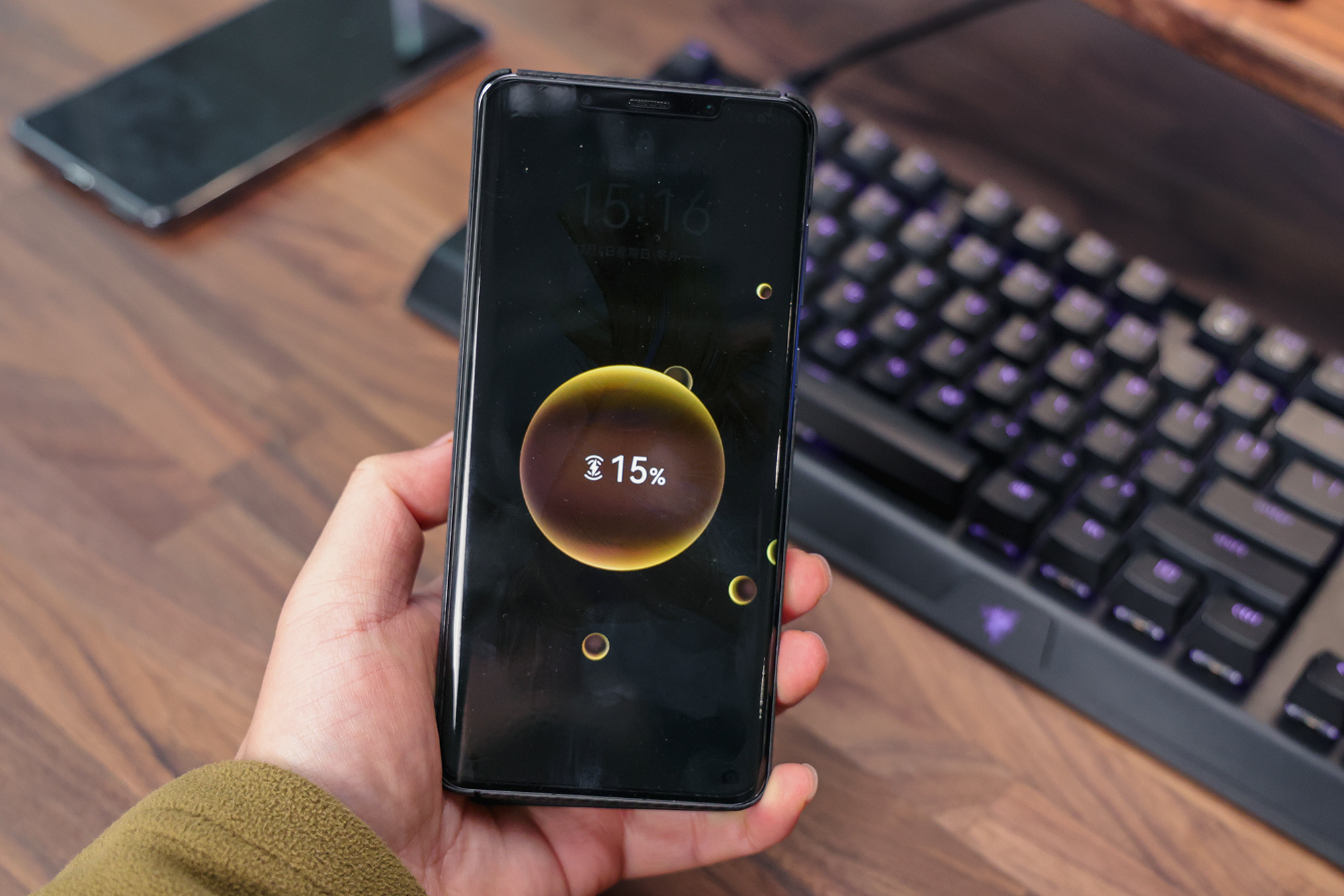 mophie磁吸充电宝新款和旧款,mophiemagsafe无线充电