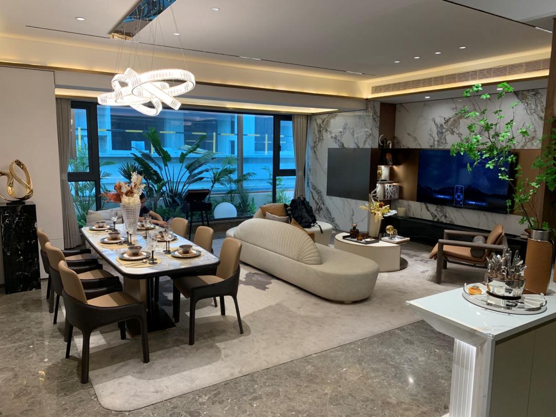 郑州现状给我们的思考启示,谈谈对郑州城市发展的看法