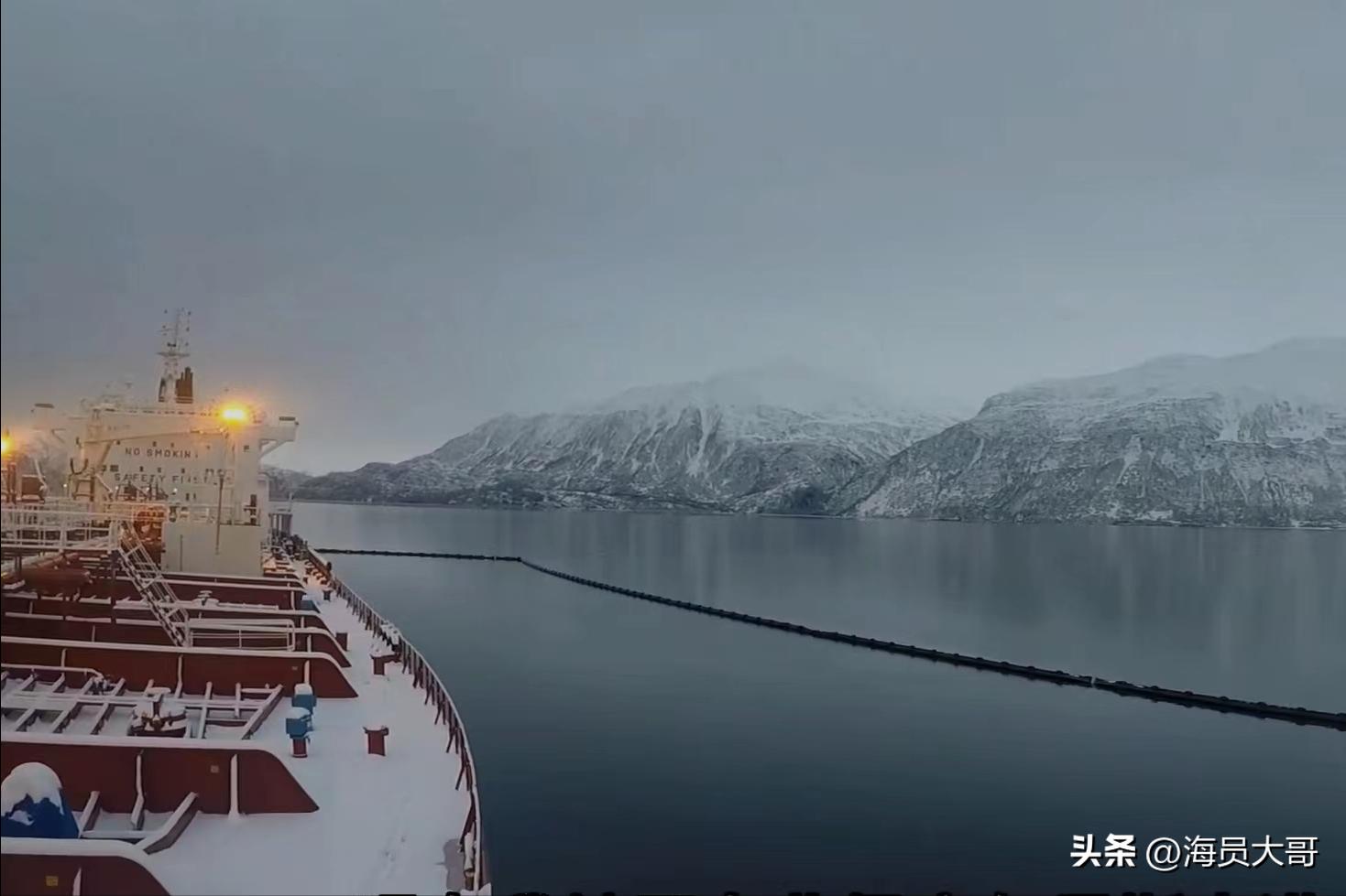 满载30万吨原油回国遭遇强台风,满载30万吨原油回国路上遭遇风暴