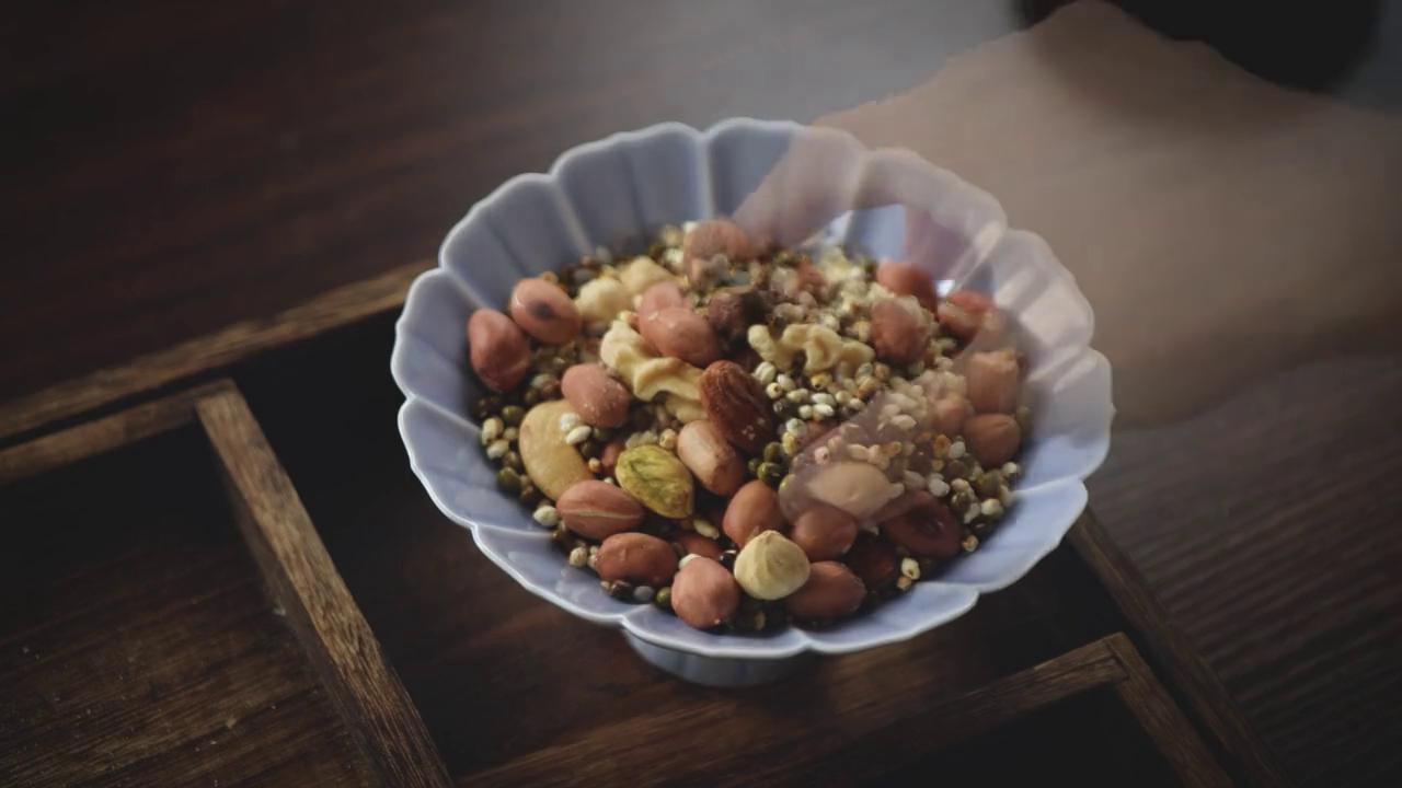 古风助眠场景模拟娘亲为你上药做七宝擂茶#助眠视频