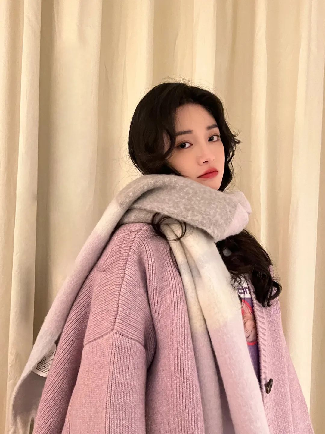 大衣围巾冬天最慵懒时髦的组合,大衣围巾入冬王炸组合