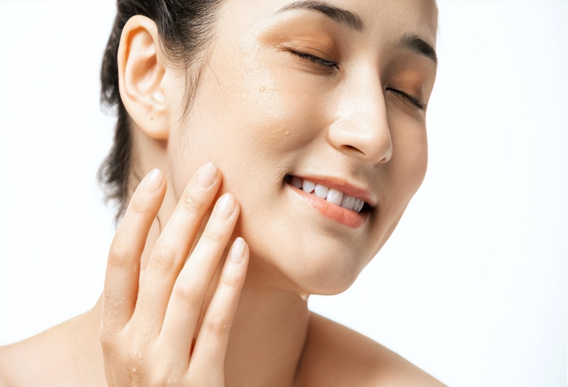 医生：2块钱一支的红霉素软膏不是万能药，别乱用