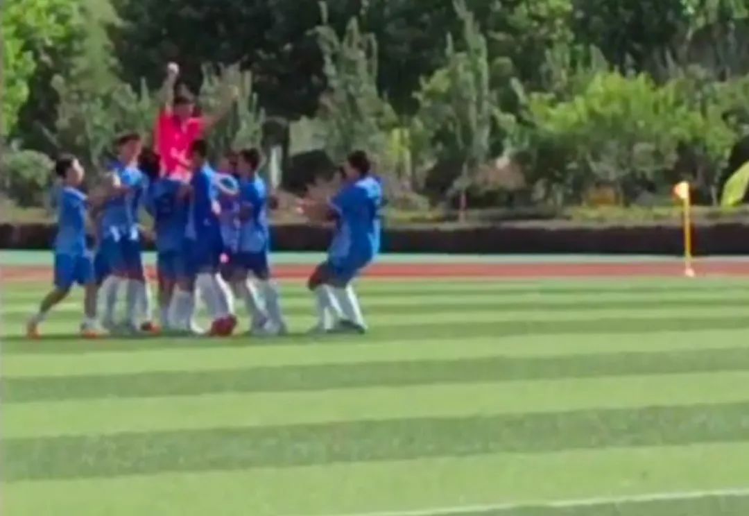 绿茵场上展风采足球小将创佳绩,2020-2021湖北青少年校园足球联赛