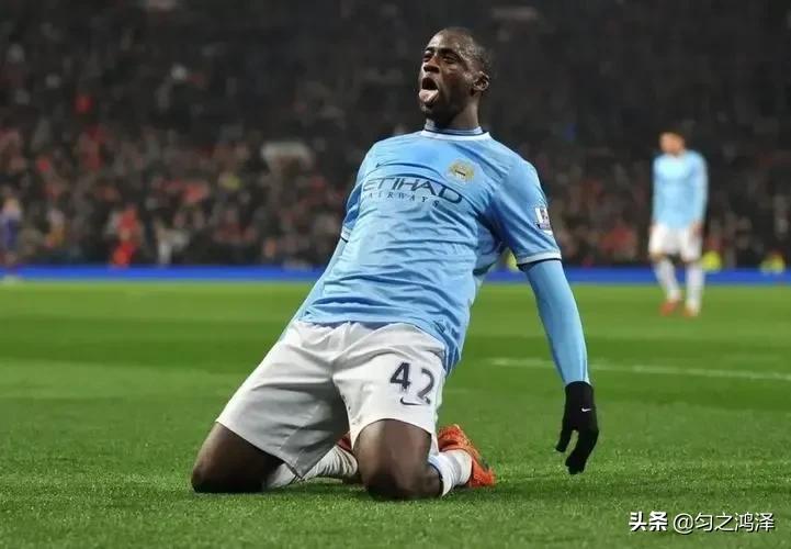 巴洛特利为什么穿45号,巴洛特利彩虹过人