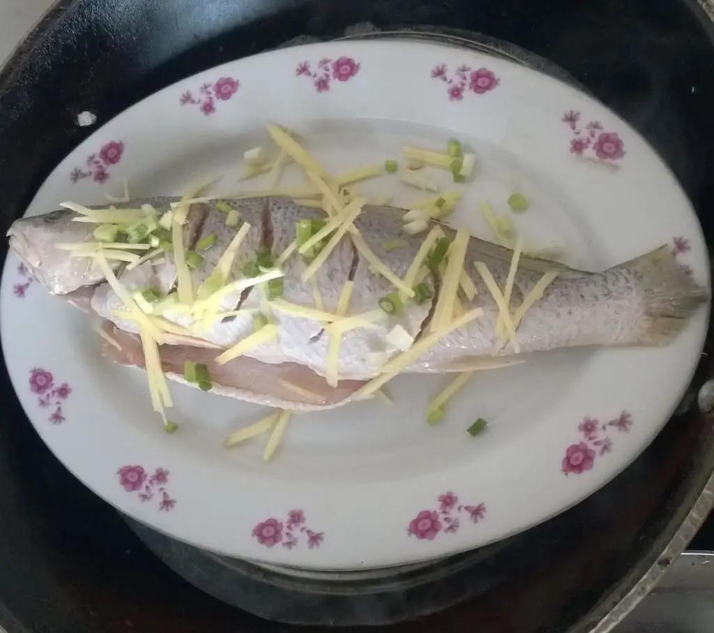 这才是清蒸鱼最好的做法,最简单的清蒸鱼做法大全