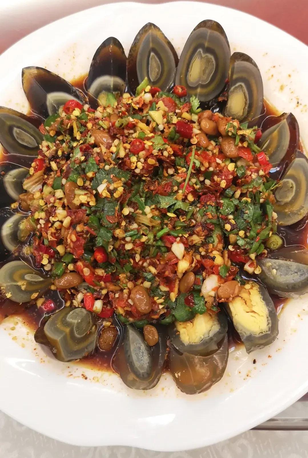 昆明的滇池周边有哪些不错的温泉,昆明温泉酒店吃住一体推荐五华区