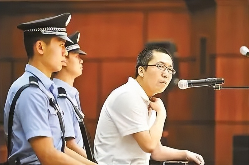 干露露“红”和“不红”的前前后后