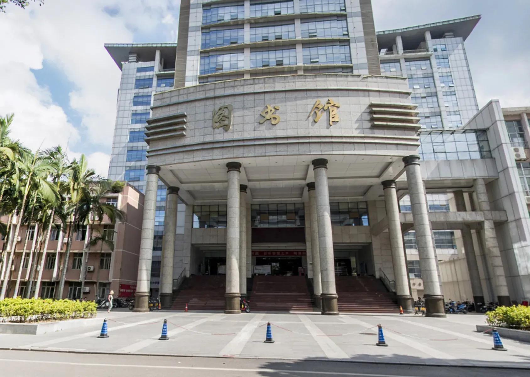 广西医科大学,广西医科大学是几本