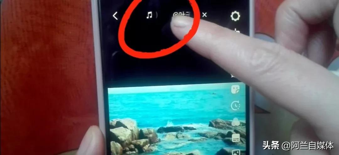 如何把几个视频做成一个长视频,如何把多个视频同时弄成一个视频