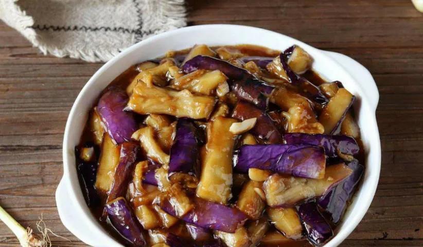 “长肉最快”的5道素菜，T台模特从来不吃，减肥的你可能天天在吃