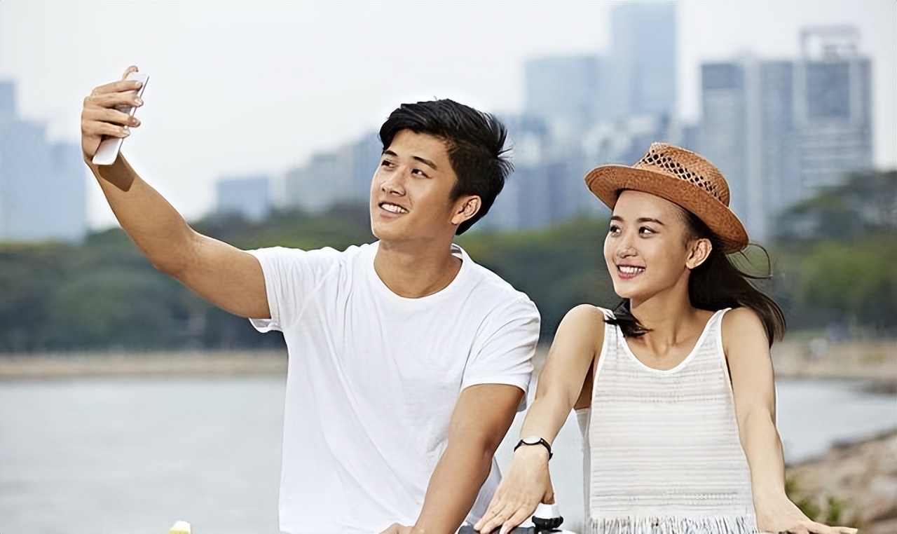 离婚一年后我娶了前妻的闺蜜,离婚后我娶了前妻闺蜜全文阅读