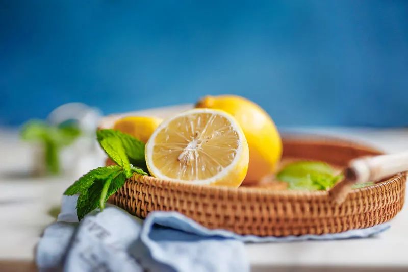 秋季吃梨正当时润燥养肺健脾胃,秋季润肺水果和蔬菜