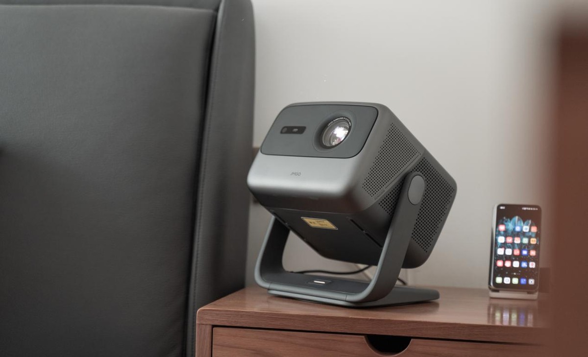 坚果投影仪n1spro和爱普生tw6280t,坚果n1pro最新测评