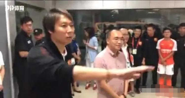 中国足球追梦人李铁,李铁用自己的方式拯救中国足球