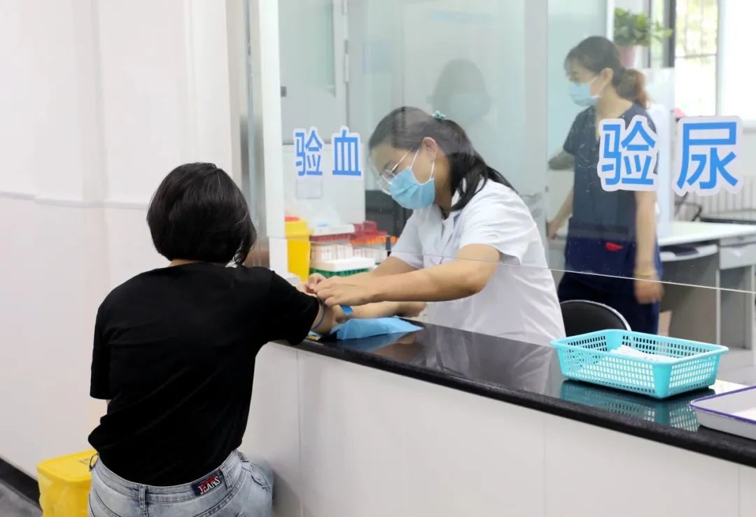 社区卫生服务站方便居民就医,社区卫生服务站迁址公告