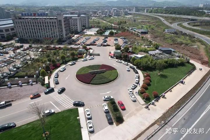 邦邦学姐探名企|【脉链数智南龙集团东立集团】8月22日之行