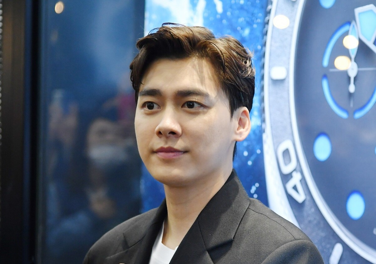 李易峰情史资料,李易峰真实的故事