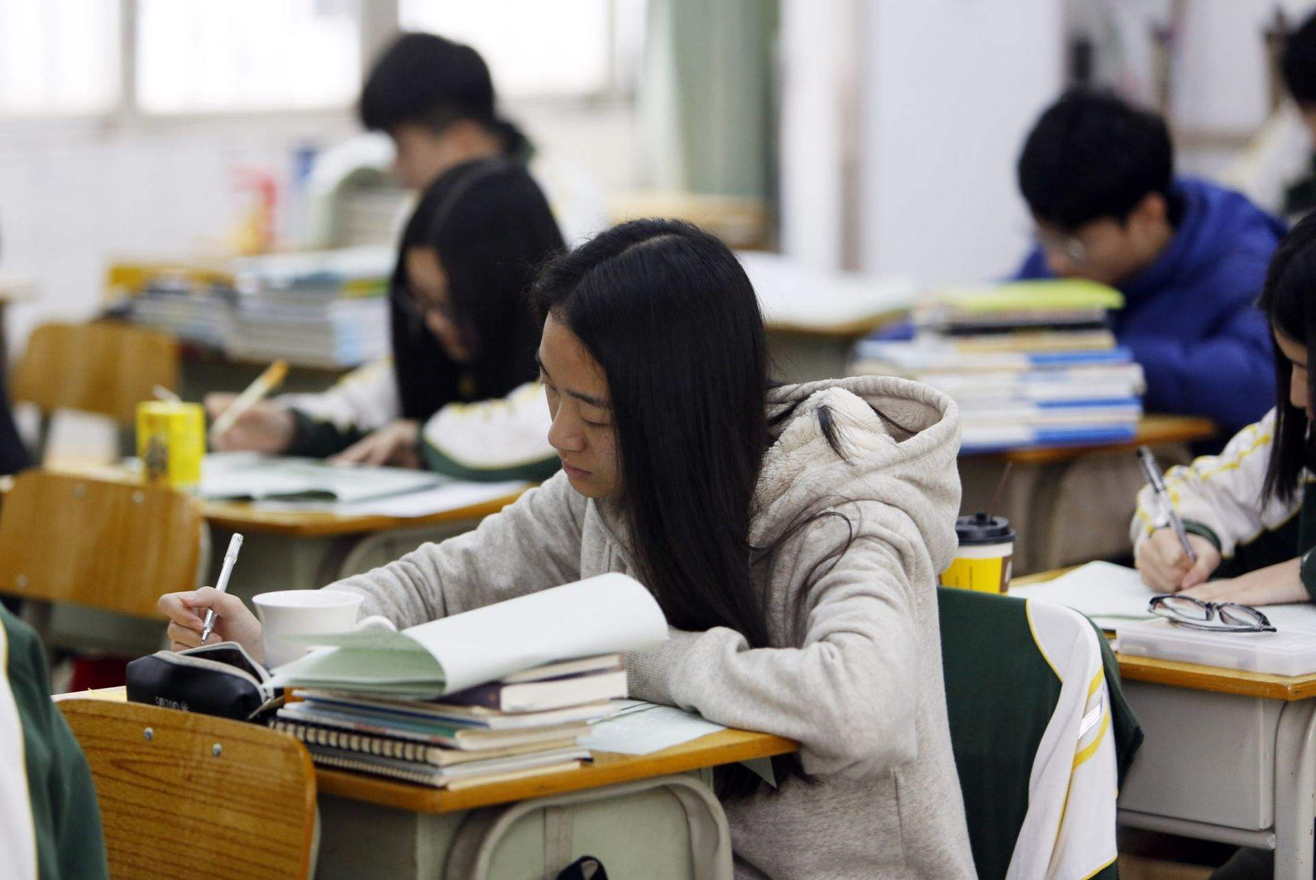 高考临近如何解决紧张心理,即将高考缓解紧张的最高方法