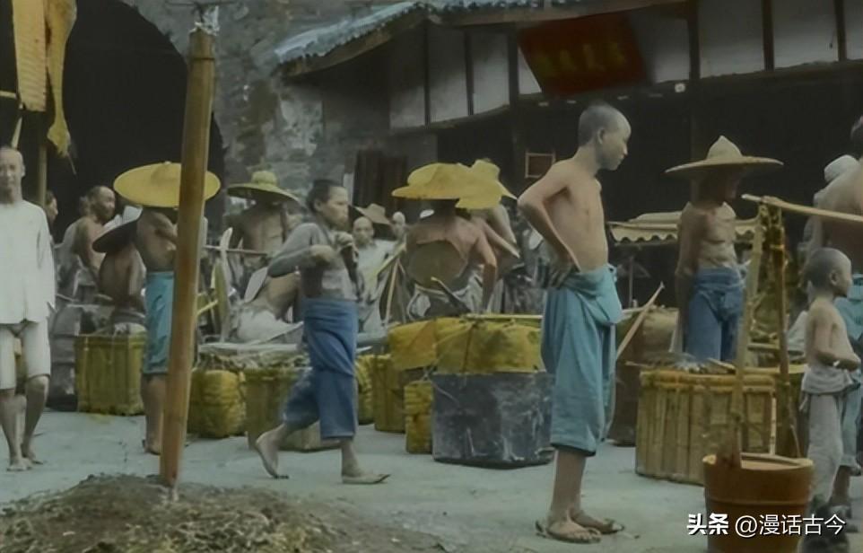 纳粹老照片15张,纳粹老照片犹太妇女