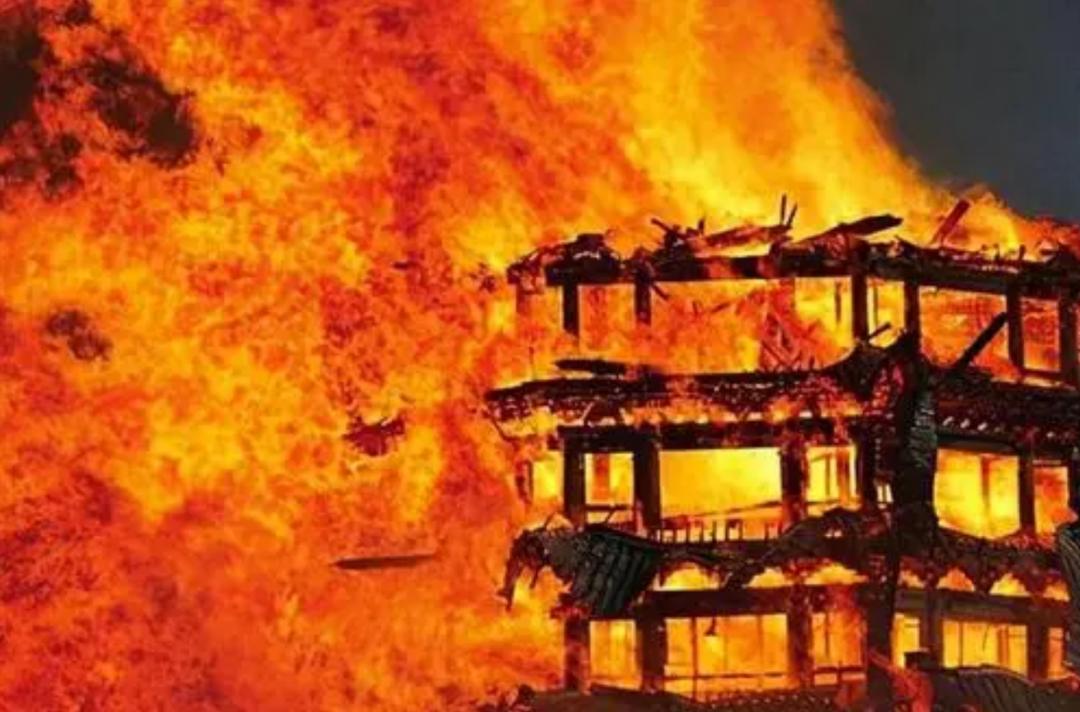 如果掉入钢水会怎么样,人落入钢水里会怎么样