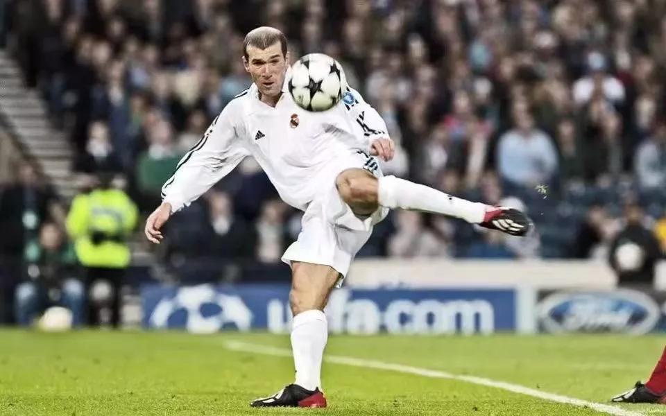 01-02皇马,15-16赛季皇马阵容图