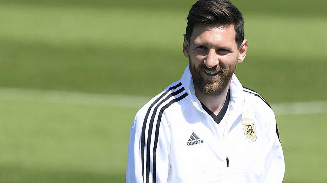 梅西6.74亿税后能拿多少,梅西财产350亿