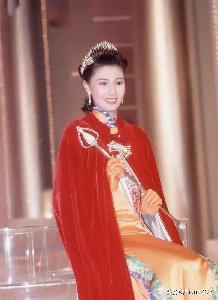 越南小姐大赛总决赛,2022年越南小姐泳装大赛图片