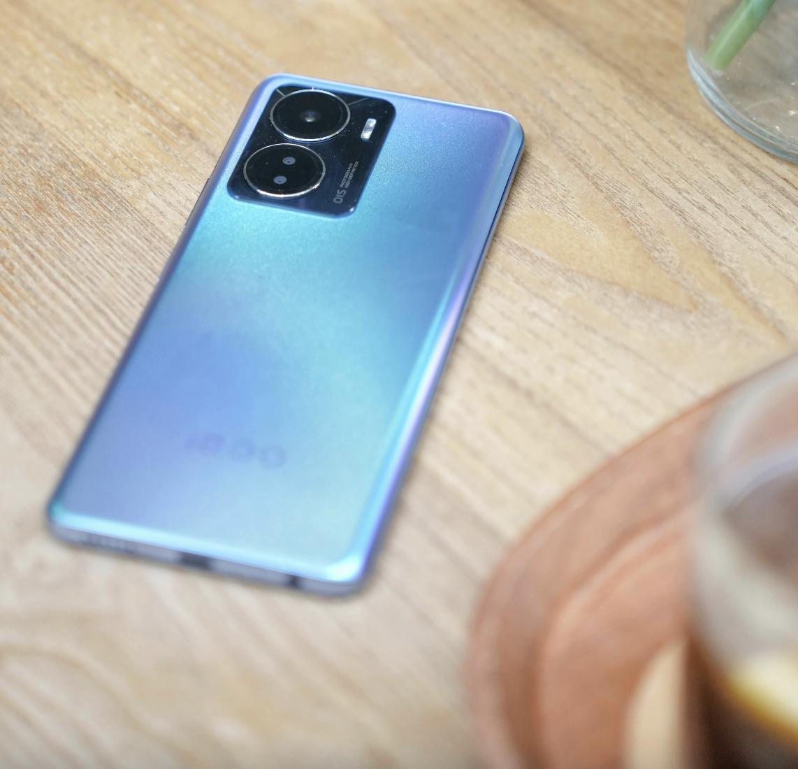 双十一流畅耐用性价比高手机推荐,双十一2000-2500元左右手机推荐