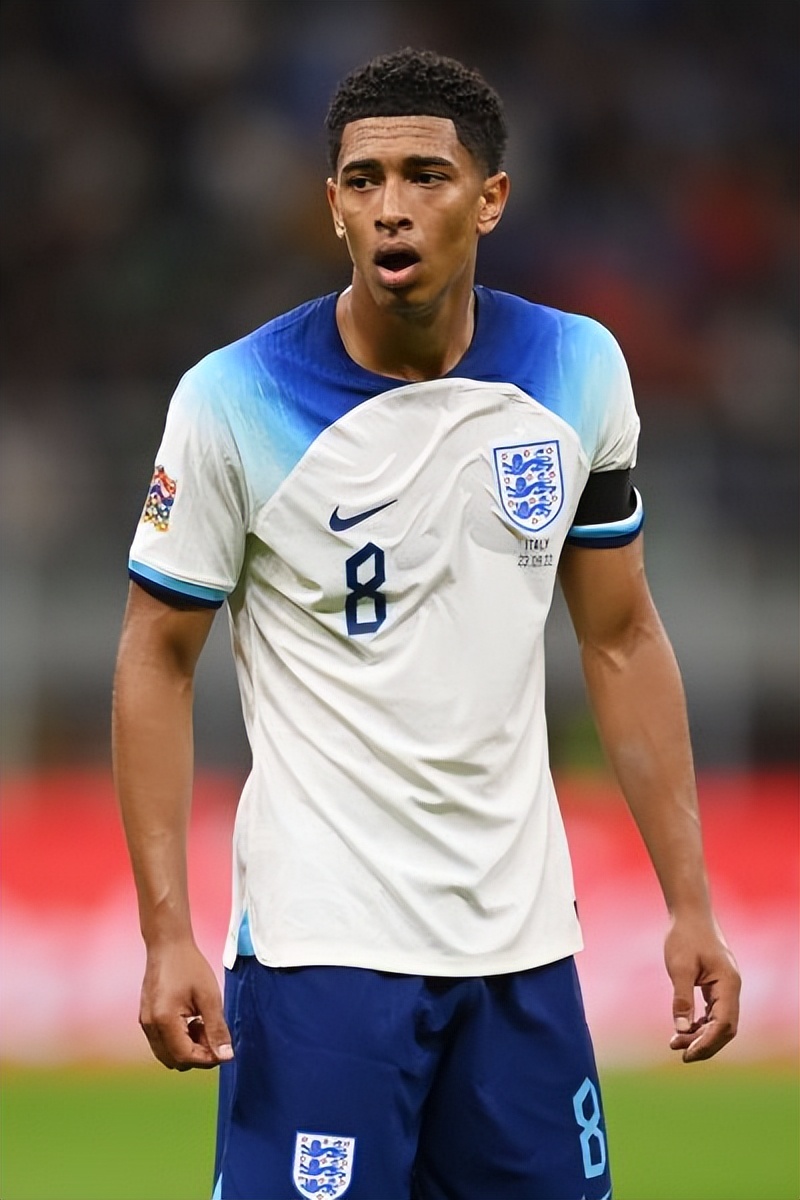 姆巴佩同期数据与梅西c罗对比,espn评nba百大球星前10