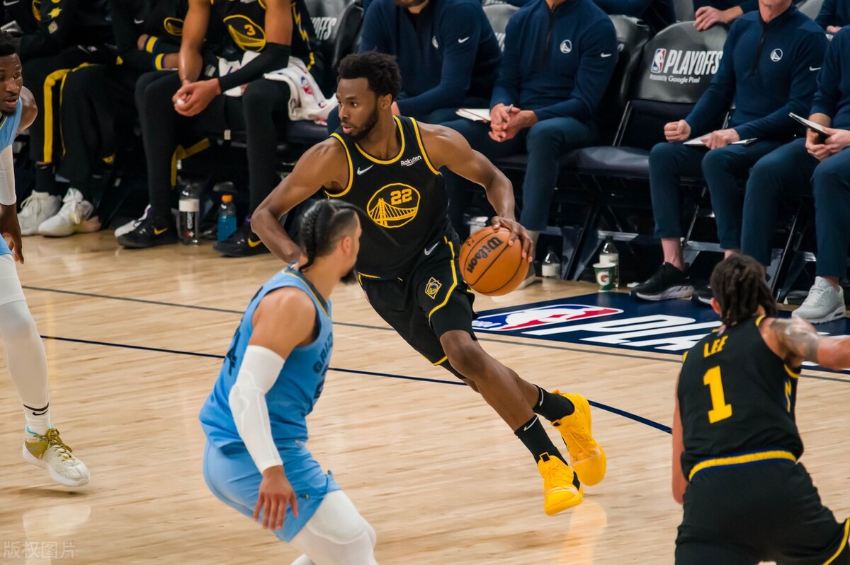 美媒盘点下赛季球员薪资前20名,美媒发布nba前十球星