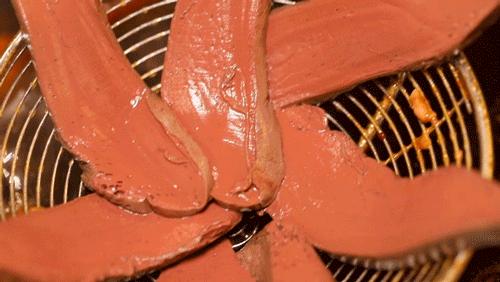 牛哇!汕头这家老店凭一锅祖传卤水,惹得天天向上和蔡澜也来采访